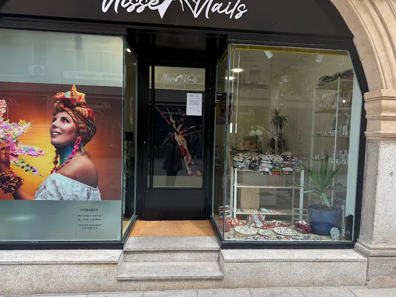 Nisse Nails Salamanca - Salón de manicura y pedicura en Salamanca - foto 2