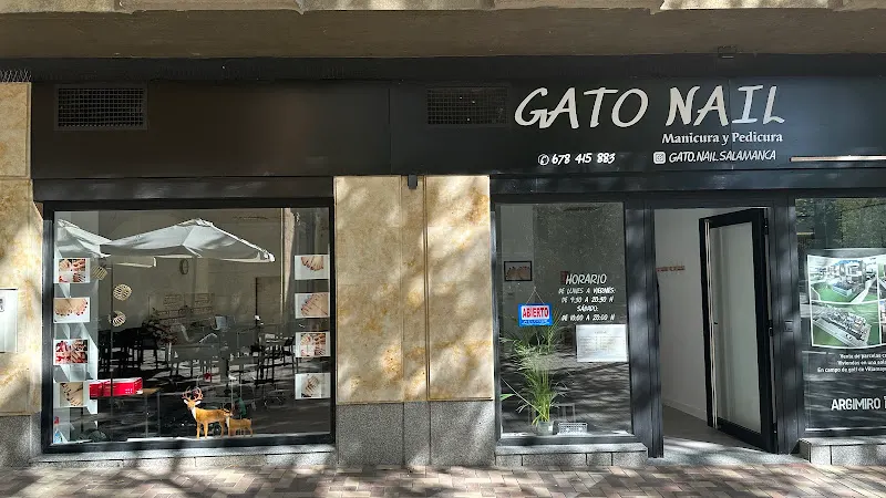 GATO NAIL (uñas) 1 - Salón de manicura y pedicura en Salamanca - foto 2