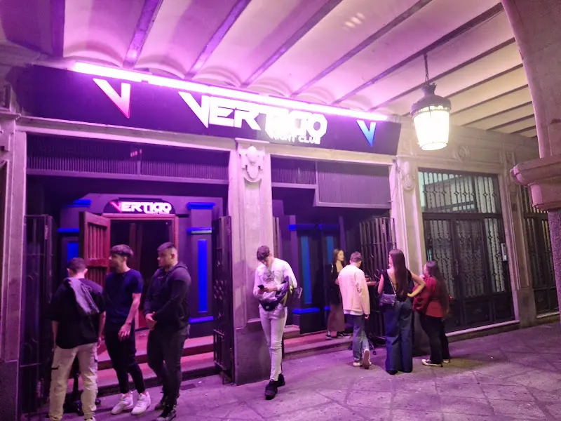 Vértigo Night Club - Club nocturno en Salamanca - foto 2